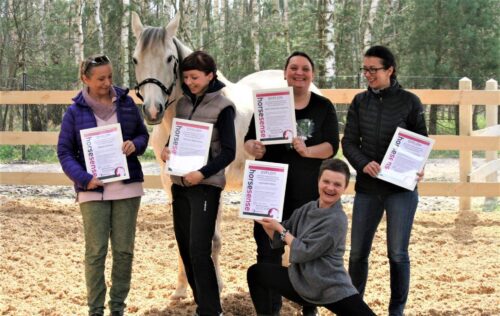 Szkoła facylitatorów programów rozwojowych i terapii z końmi
